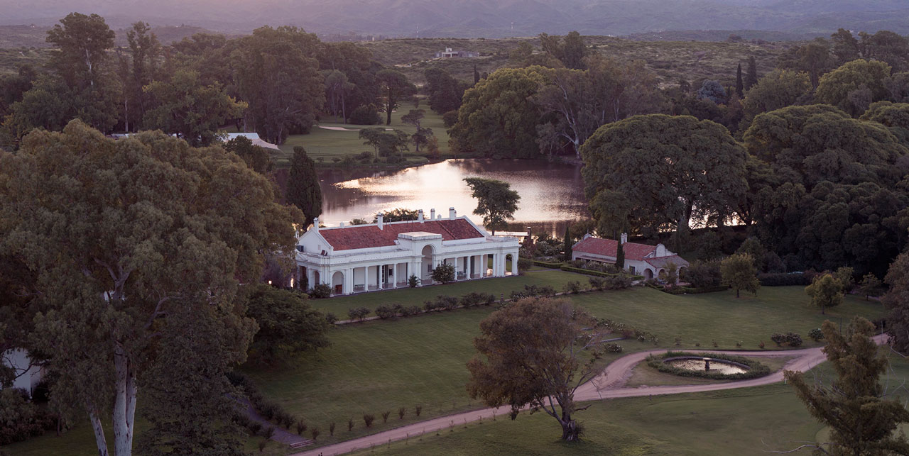 Hotel - Estancia La Paz